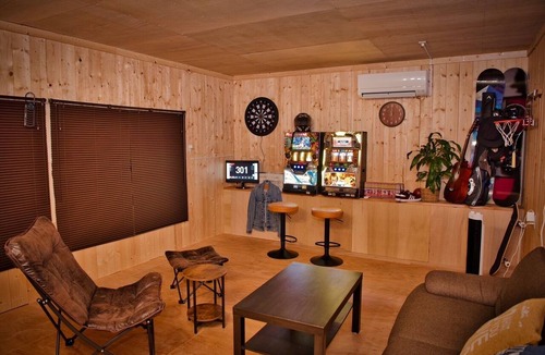 Shimonoseki House | Goodies Ella