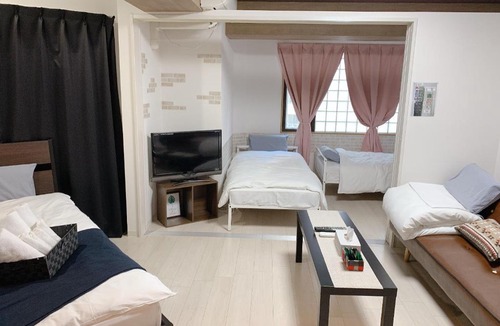 Shikitsuhigashi House | GoodStayHostel 大国町