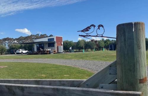 Waipukurau House | Gorgeous private tiny home