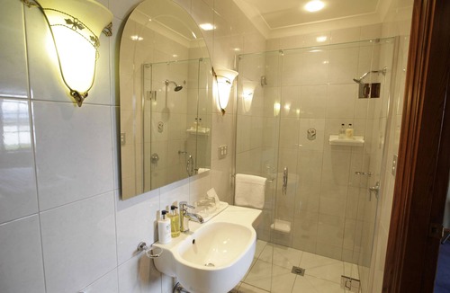 Monaco Hotel | Grand Arden Monaco Nelson