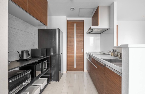 Higashi Apartment | GRANDIA 202