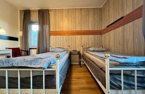 Grums Hotel | Grums Old House