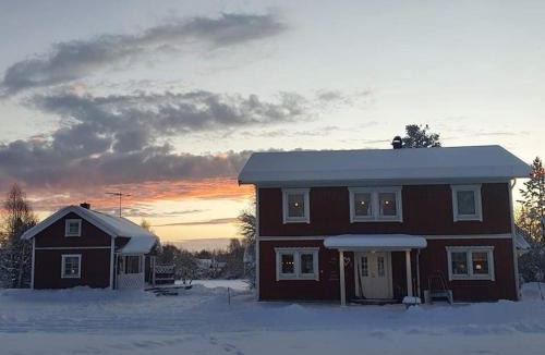 Ojebyn House | Guesthouse