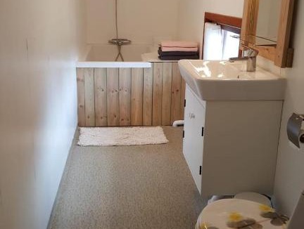 Bracke O House | Gula huset