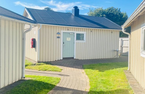 Hallevik Cabin | Hälleviks Strandstugor