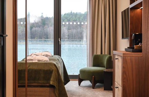 Molnlycke Hotel | Hällsnäs