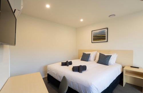 Lowburn Apartment | Harvest Park Studios