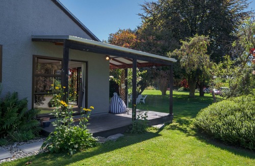 Wanaka Cottage | Haven on Heuchan - Wanaka Holiday Home