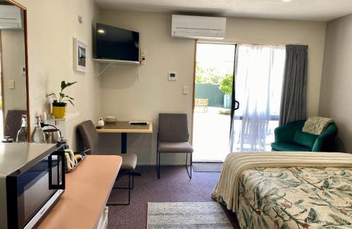 Haast Hotel | Heritage Park Lodge