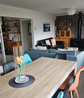 Te Anau House | Herron's Cottage