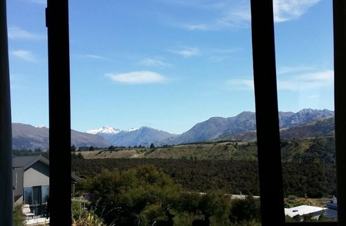 Albert Town Apartment | Hilltop Luxury 2 BR Apartment with breathtaking views