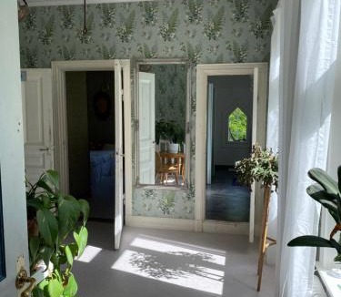 Varnhem Bed & Breakfast | Himmelskällan
