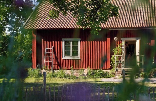 Knutby House | Historic blacksmith house from 1740 in Bennebols bruk