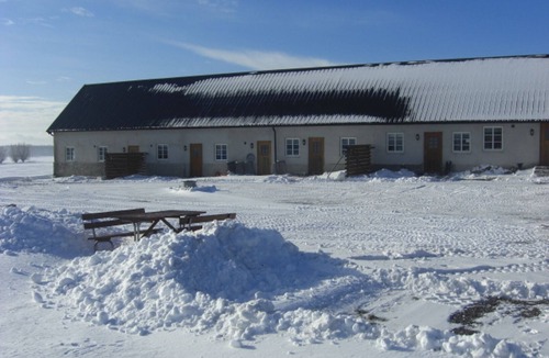 Malarhusens Apartment | Holidays in the fields near Ystad