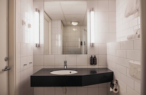 Tromso Hotel | Home Hotel With