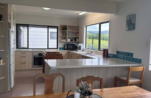Whangamata House | Hosts on the Coast Dad's Place