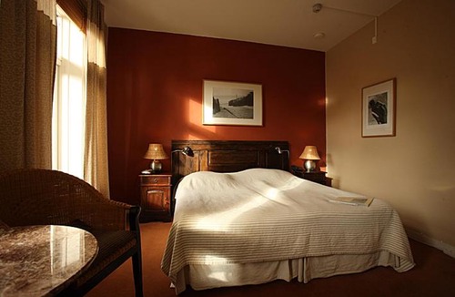 Roslunda-Kronotorp Hotel | Hotel Lilton