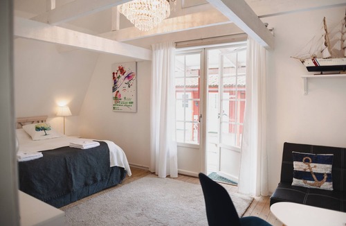 Oregrund Hotel | Hotell Klockargården