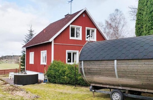 Blomstermala House | Hus Hornsö