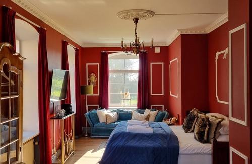 Gislov Hotel | Idala Gard