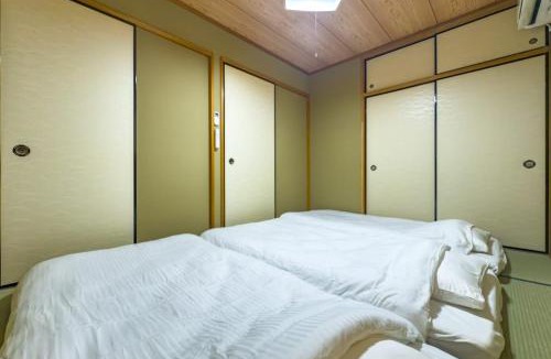 Higashinari Apartment | IKU Osaka Castle