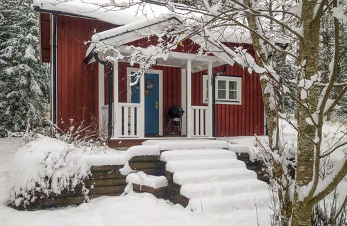 Letafors House | In this attractive cottage near the lake you can spend a relaxing vacation!