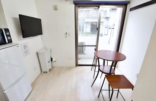 Makishi Apartment | Isole le Olena 202