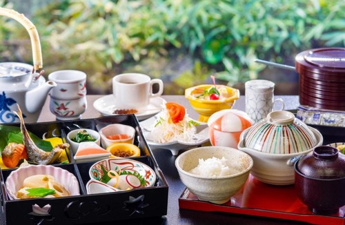 Yawatano Hotel | Izukogen Hotel Itsutsuboshi