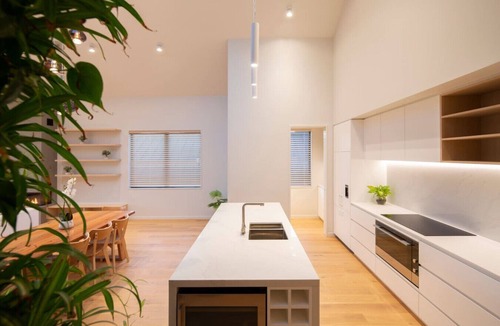 Jacks Point House | Jacks Point Rise by MajorDomo - Sauna & Spa Pool