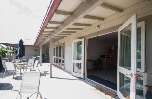 Lawrence Hotel | Jafa's Motels
