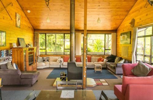 Waitomo Caves Hostel | JunoHall Backpackers