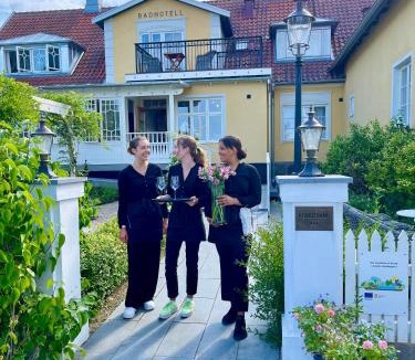 Kivik Hotel | Kivikstrand Badhotell