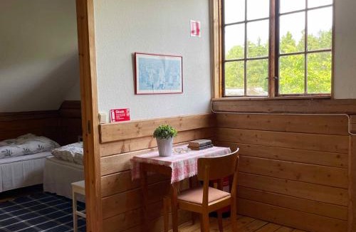 Linghem Bed & Breakfast | Klefstad gård