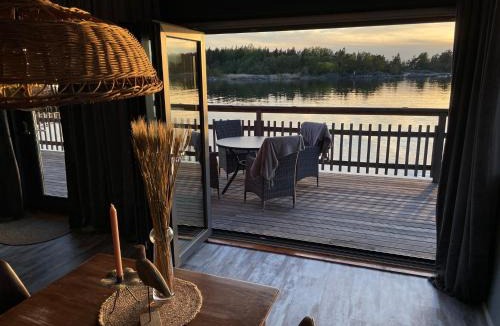 Dannemora House | Kustvy - En Destination intill Havet