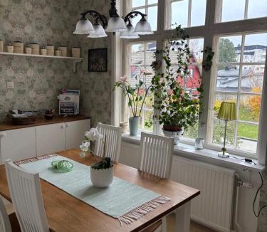 Harnosand Apartment | Lägenhet i sekelskifteshus