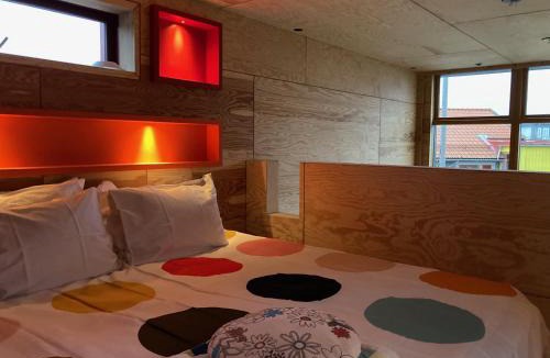 Edshultshall Bed & Breakfast | Lådfabriken