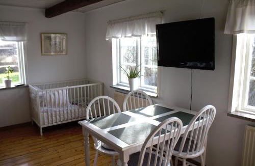 Tomelilla Bed & Breakfast | Landet Bed and Breakfast