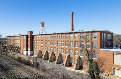 Greenville Apartment | Landing at The American Spinning Mill - 2 Bedro.