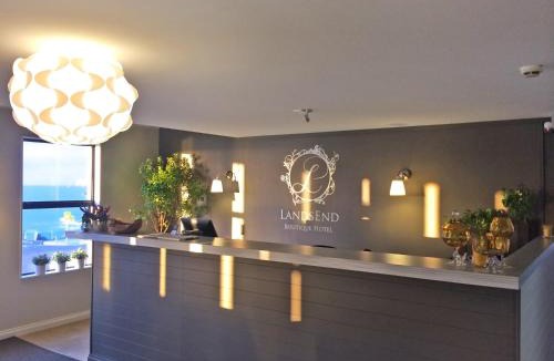 Bluff Hotel | Lands End