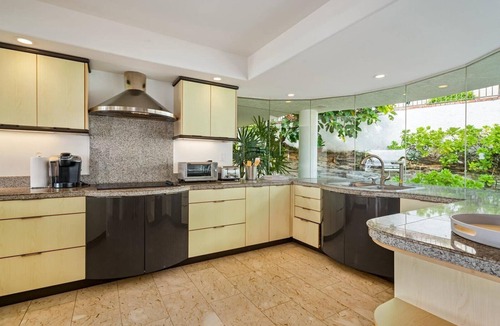 Hawaii Kai House | Large Luxury Home with private Pool and Panoramic Ocean Views