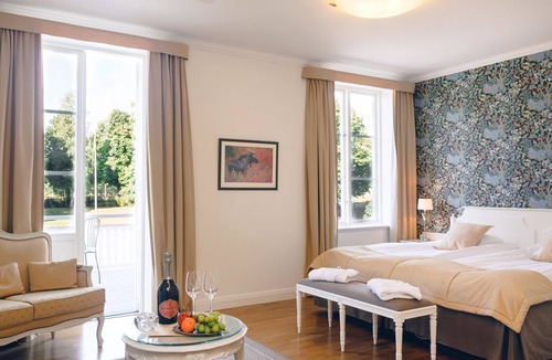 Bro Hotel | Lejondals Slott