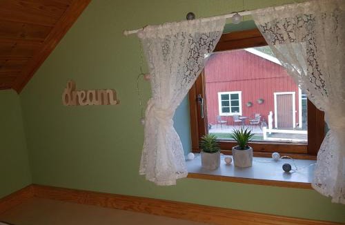 Falkoping House | Lillastugan Sätuna