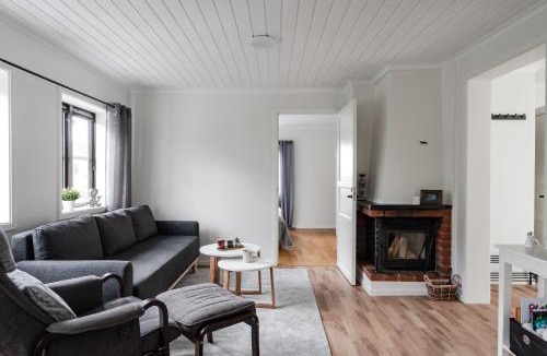 Uddevalla Apartment | Linneby