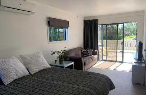 Raglan Apartment | Long St Studio