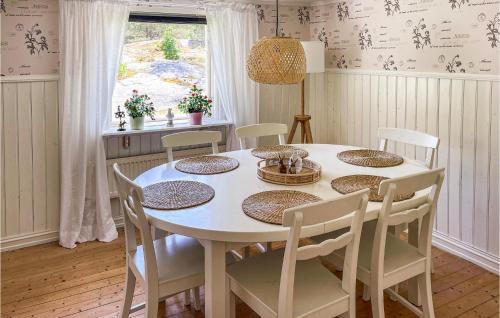Stromstad House | Lovely Home In Strömstad With Wifi