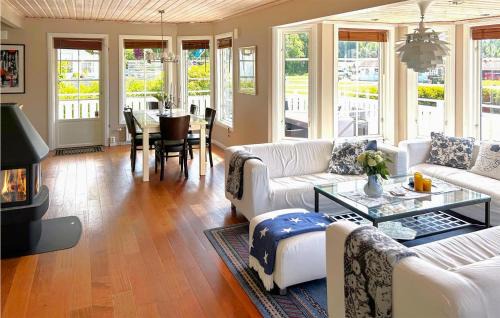 Stromstad House | Lovely Home In Strömstad With Sauna