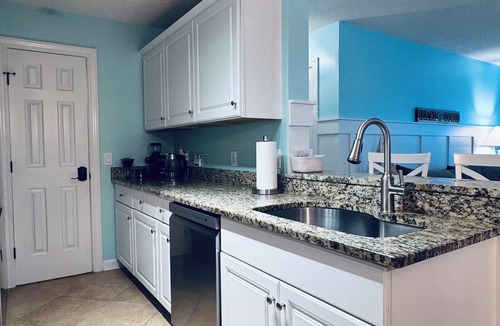 Murrells Inlet Condo | Low Tide Luxury Updated 3-bedroom first floor accessible condo Monthly Discounts