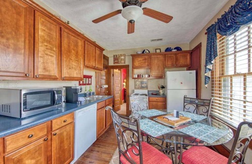 Lake Junaluska House | Lyons Den Upper