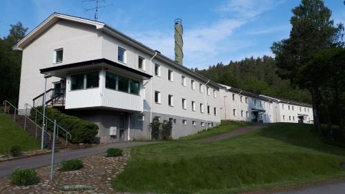 Skallinge Bed & Breakfast | Mäshult Kurs & Lägergård