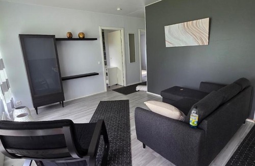 Alavus Apartment | Majoitu viihtyisästi, tilaa riittää koko perheelle!